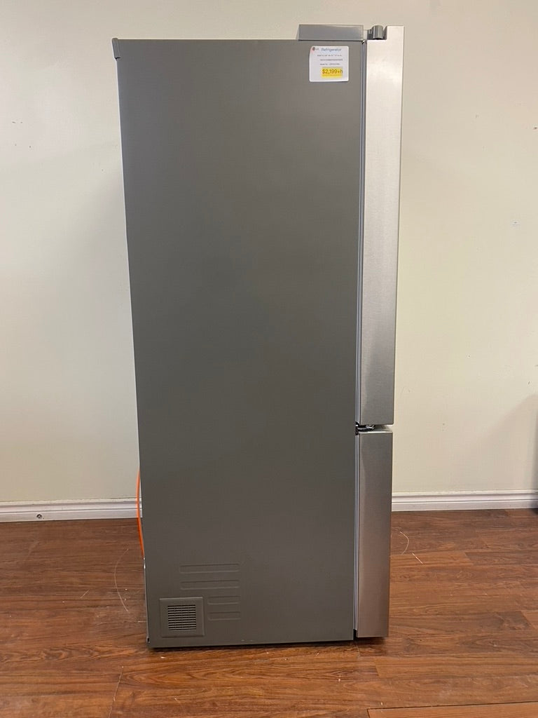 36" LG Refrigerator 26.5 cu.ft. Counter-Depth Max